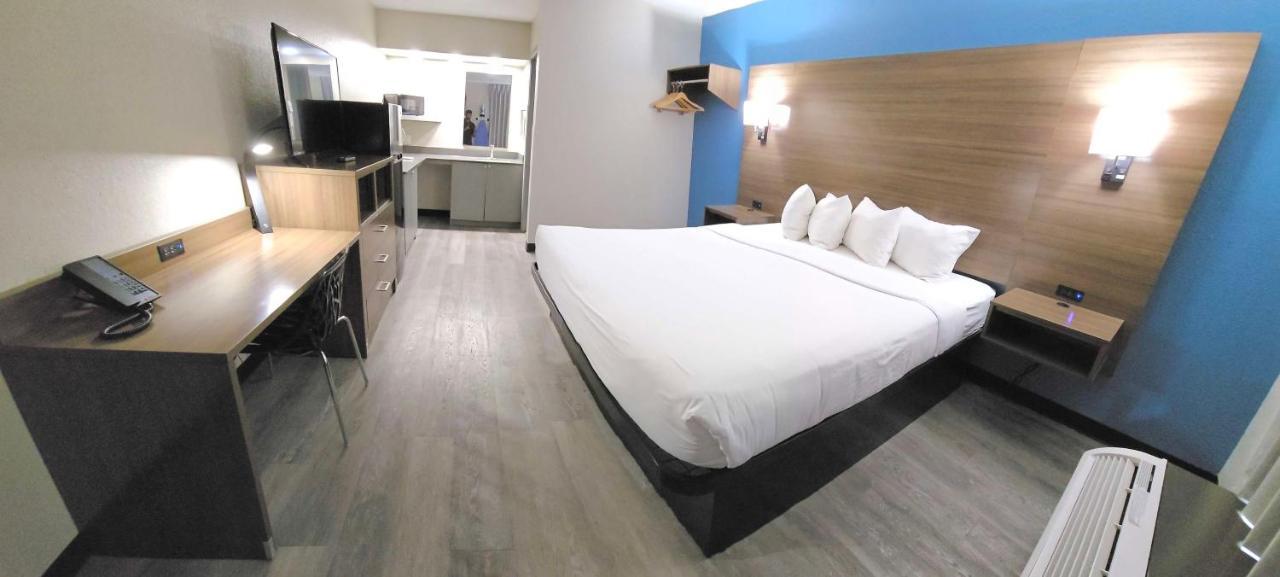 Surestay Studio By Best Western Victoria Exterior foto