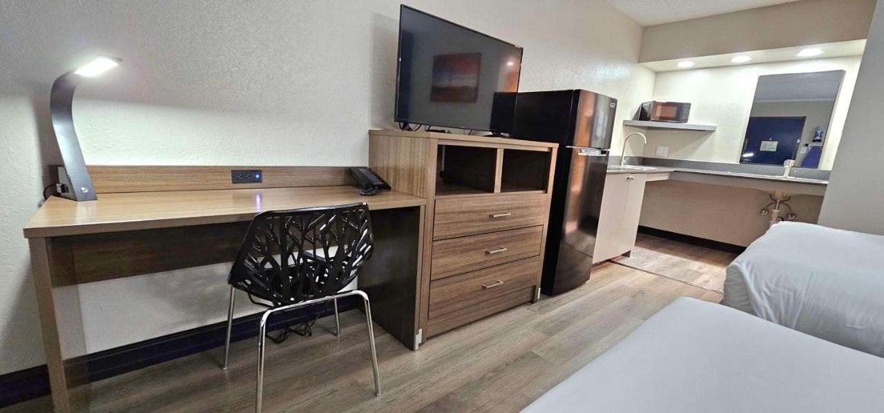 Surestay Studio By Best Western Victoria Exterior foto